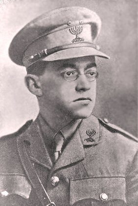 Владимир Жаботинский в униформе Еврейского легиона. 1910-е годы